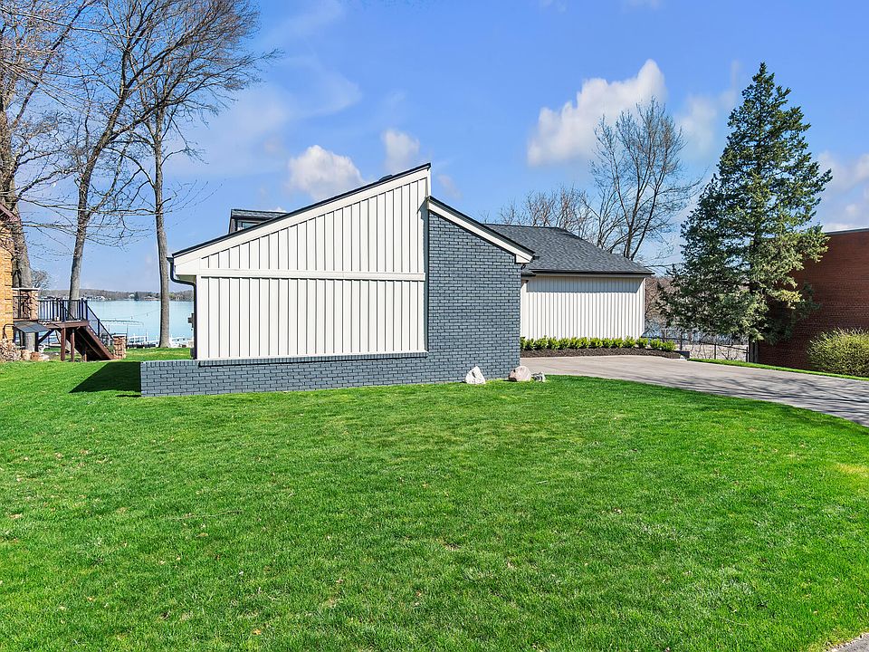 7280 Williams Lake Rd, Waterford, MI 48329 Zillow