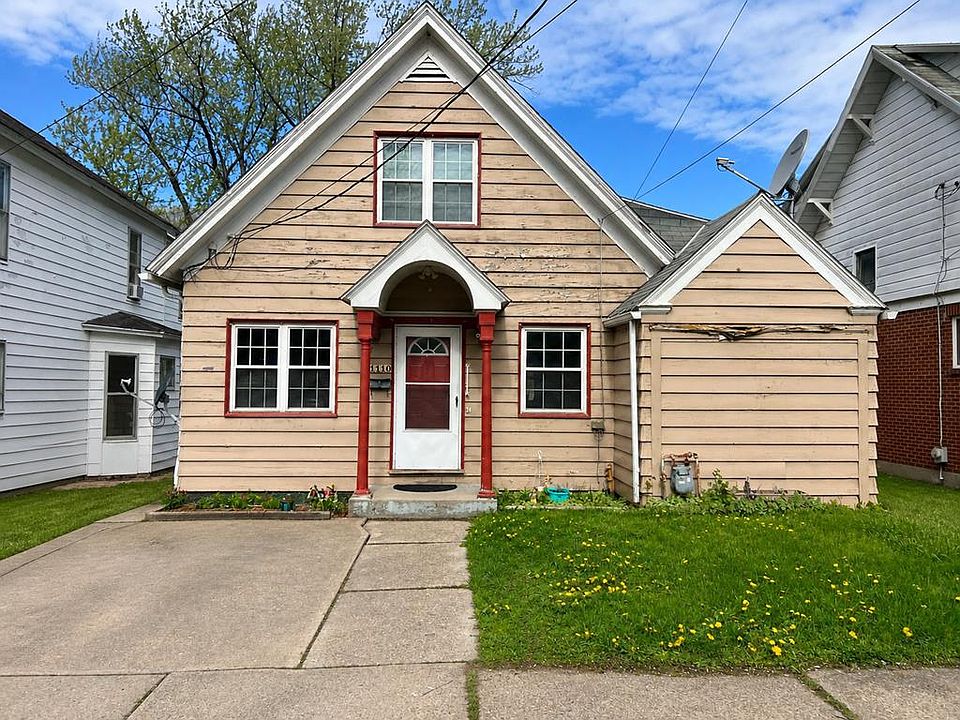 1st image of 1110 W 1st St