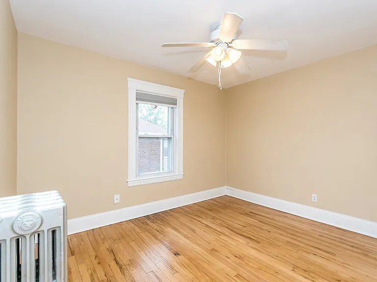 38 Bennett St #2 — Photo 4
