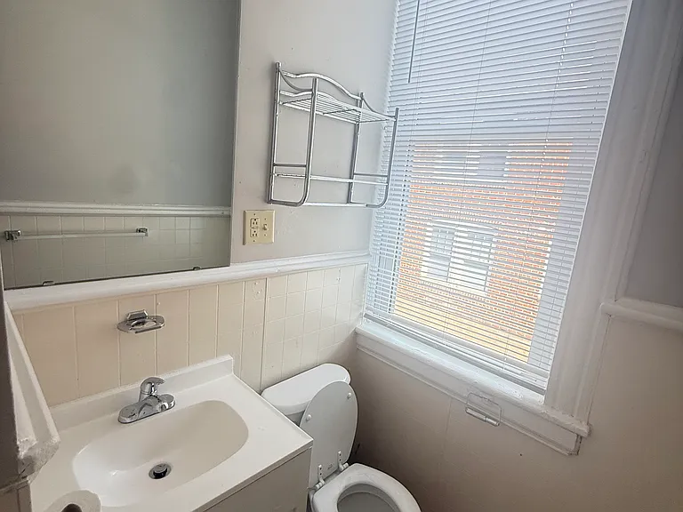 1110 Wertland St #2 — Photo 11