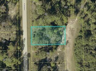 737 Longbow Ln, Lehigh Acres, FL 33972