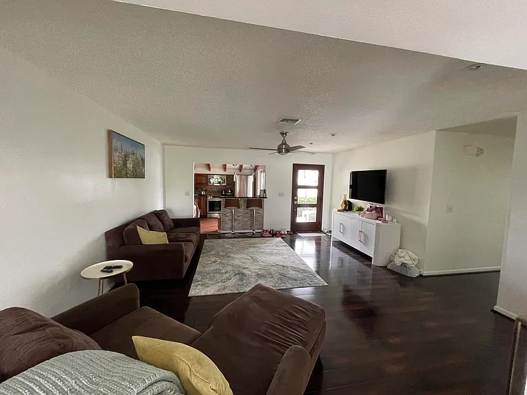 208 Sims Creek Dr — Photo 17