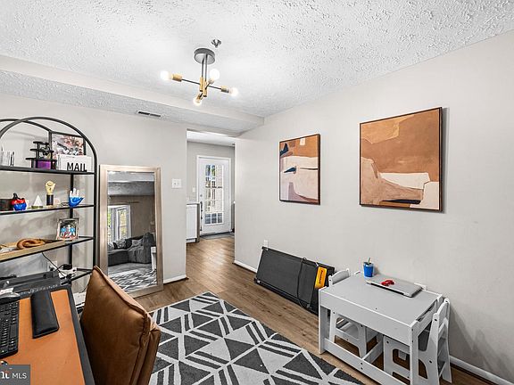5th image of 5818 Springfish Pl