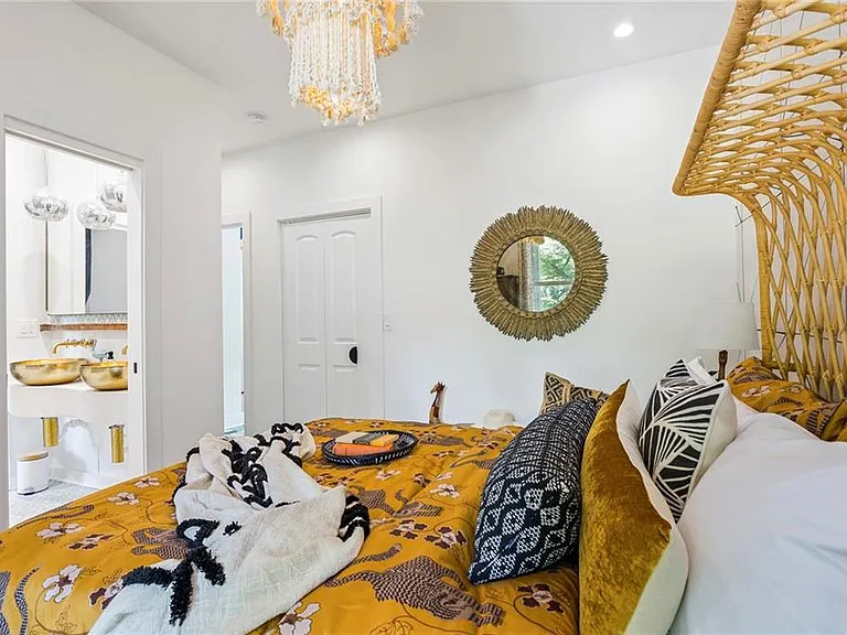 970 Charles Allen Dr NE #B — Photo 20