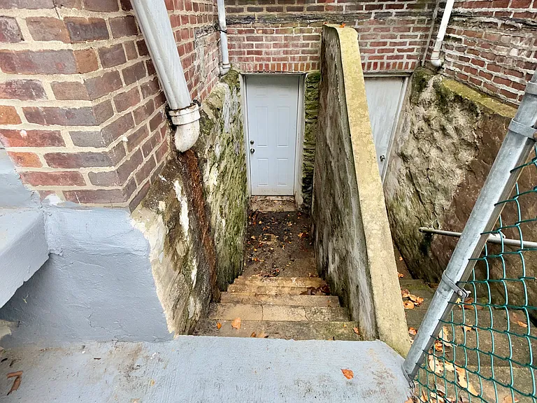 1531 Cottman Ave — Photo 52