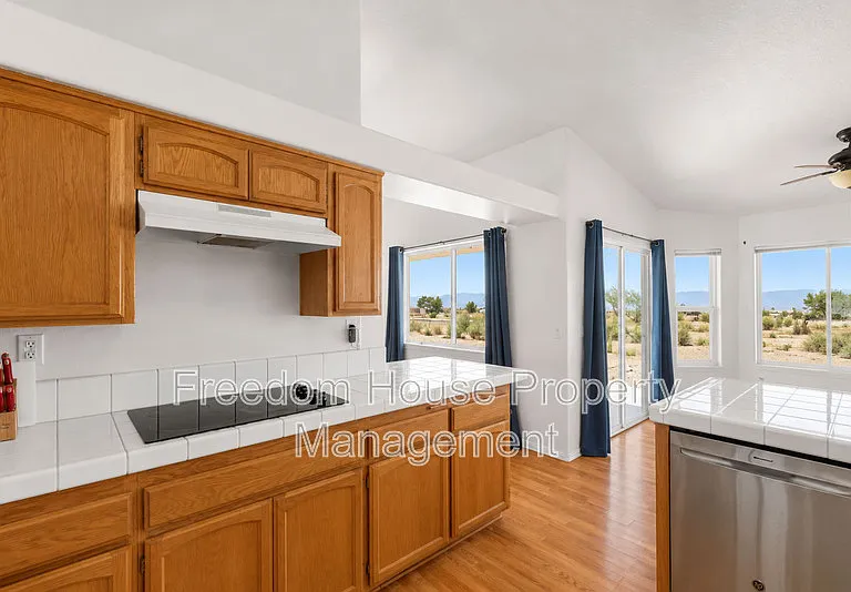 2250 S Ambush St — Photo 9