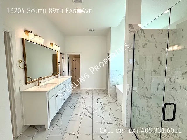 16204 S 89th East Ave — Photo 21