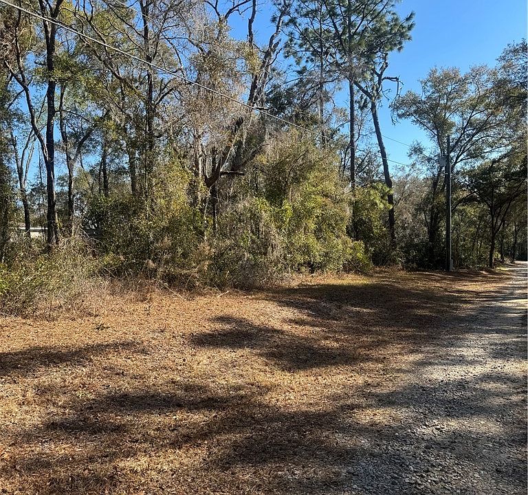 2nd image of 3067 E Christopher Ln