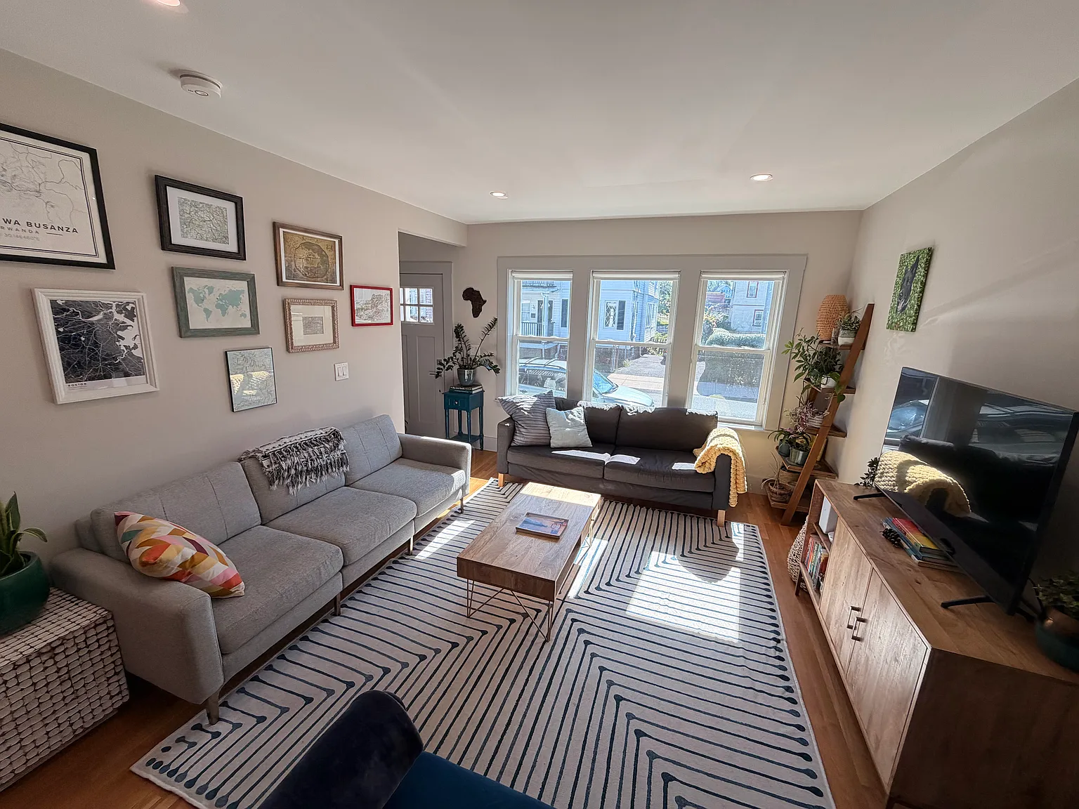 2 bed, 2.5 bath, 1500 sqft, $3,850 — Photo 1