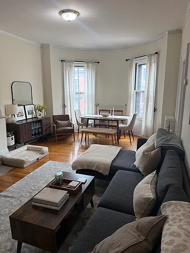 4 Brimmer St #3A Photo 1