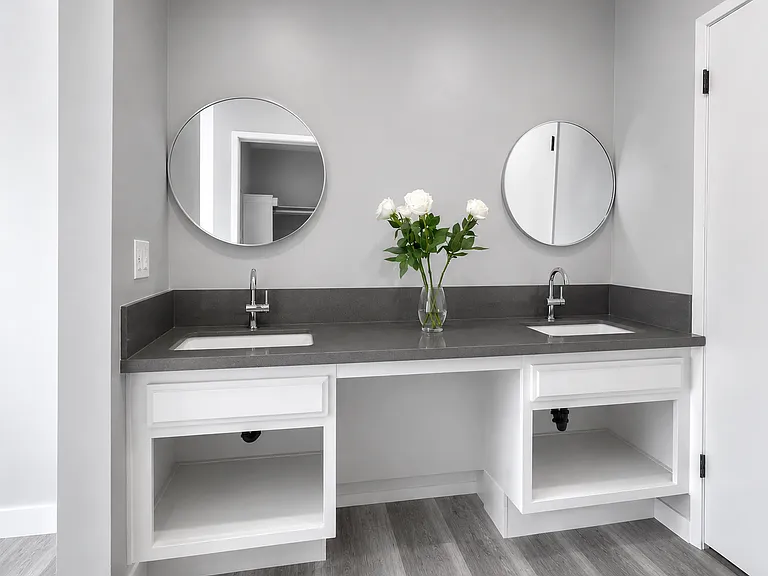 1239 W Rosecrans Ave #11 — Photo 9