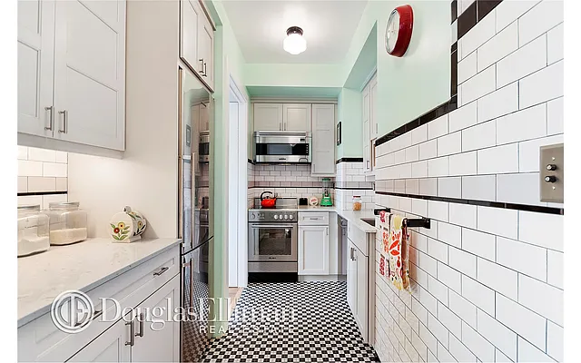 Sold by Douglas Elliman | media 3