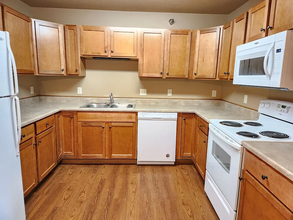 Sunrise Apartments