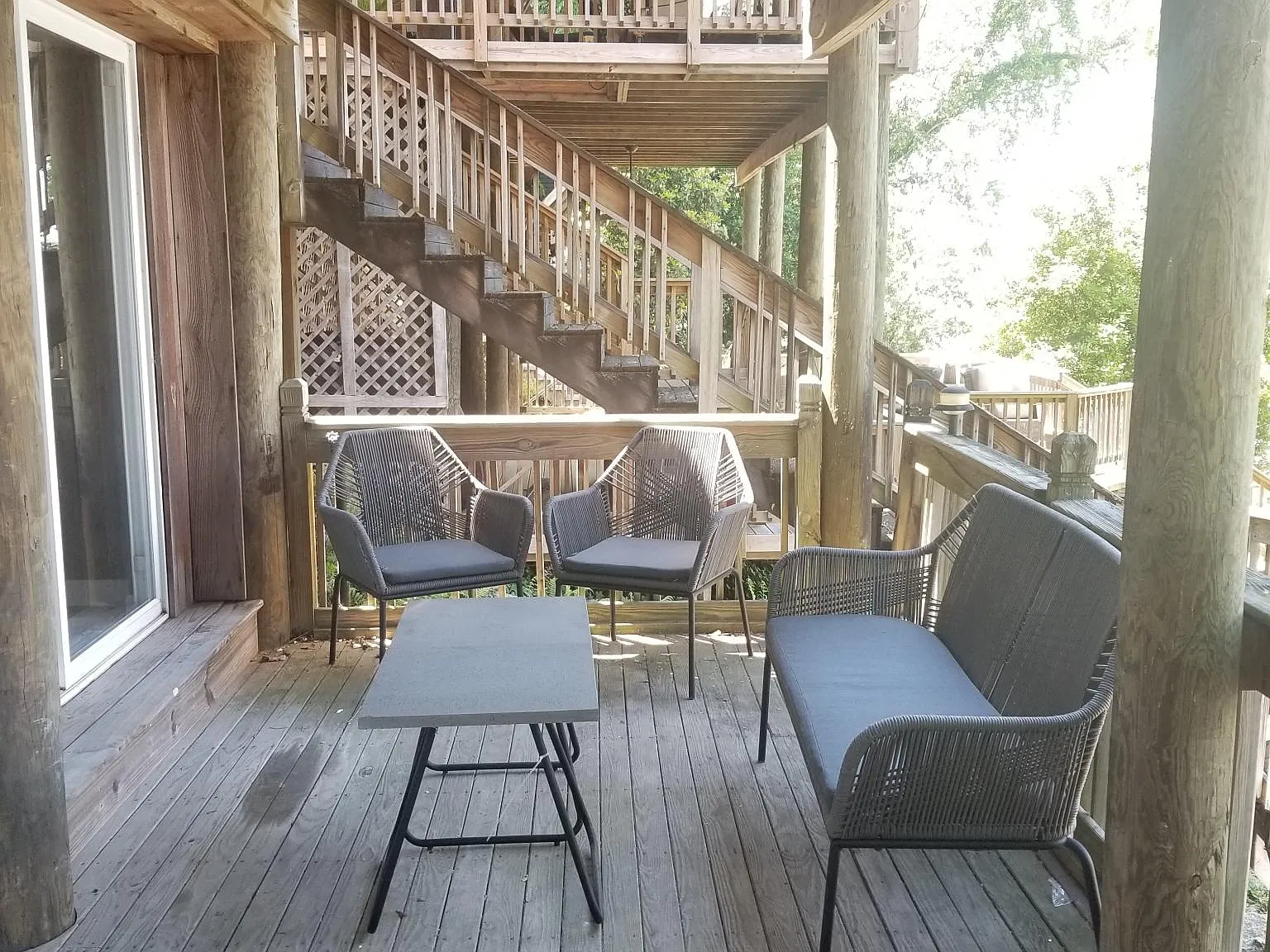 1313 Waters Edge Dr — Photo 2