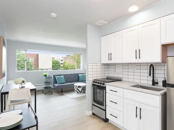 Bellevue Court on Capitol Hill, 433 Bellevue Ave E #325, Seattle, WA 98102