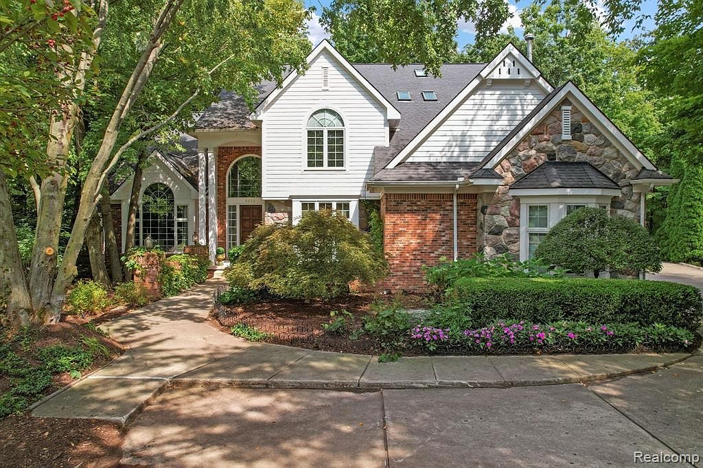 6212 Bromley Ct, West Bloomfield, MI 48322 MLS 20230075667 Zillow