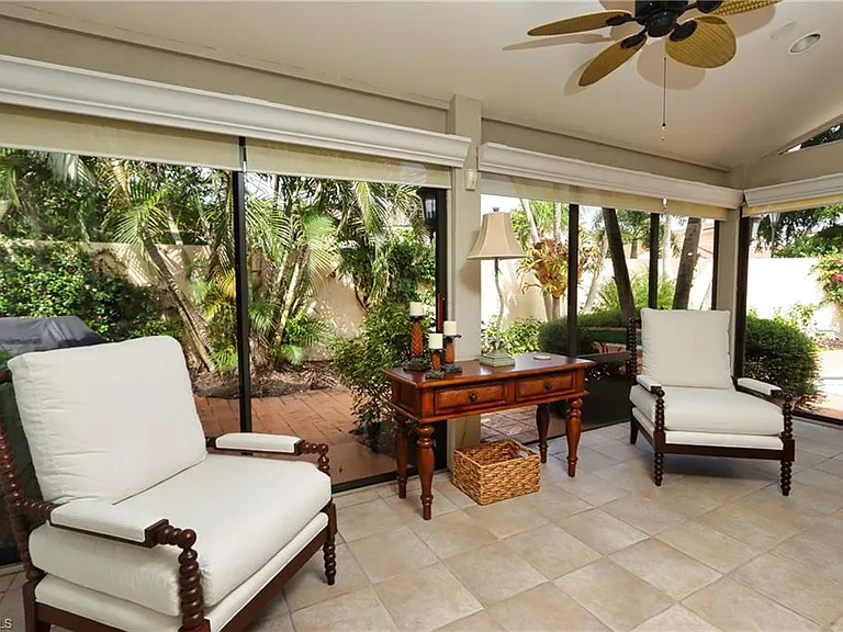 6810 Sand Pointe Cir #4.26 — Photo 8