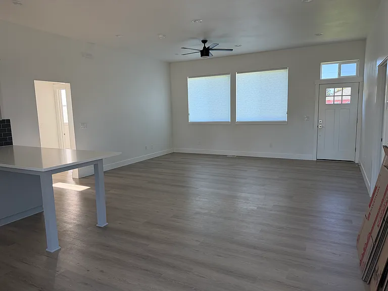28371 S Barlow Rd — Photo 7