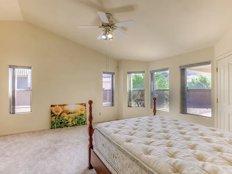 1510 W Dusk Glow Loop — Photo 11