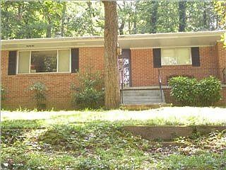 5th image of 76 Lynnbrook Cir