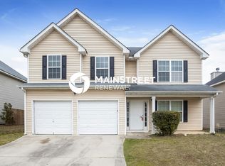 8311 Champion Trl, Fairburn, GA 30213