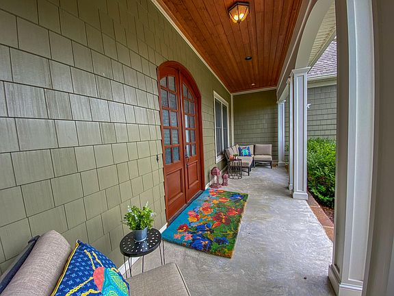 2nd image of 2453 Crescent Lake Pl