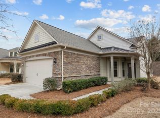 250 Cherrytree Dr, Fort Mill, SC 29715