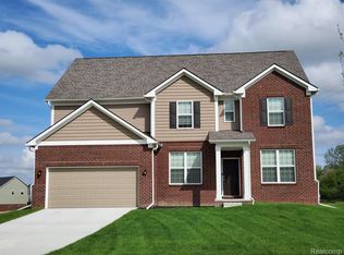 20844 Torbay Dr, Northville, MI 48167