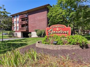1323 Cromwell Hills Dr #1323, Cromwell, CT 06416
