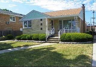 1st image of 3160 W 100th St