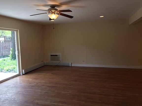 3rd image of 715 E Falcon Dr Unit 111