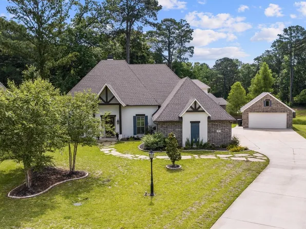 447 Oakwood Trace Ct, Shreveport, LA 71106