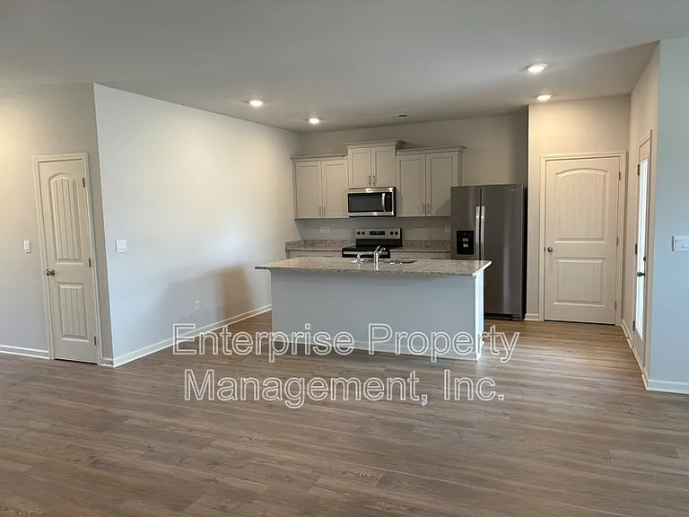 265 Kipling Dr — Photo 9