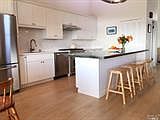 4th image of 90 Lyford Dr APT 2