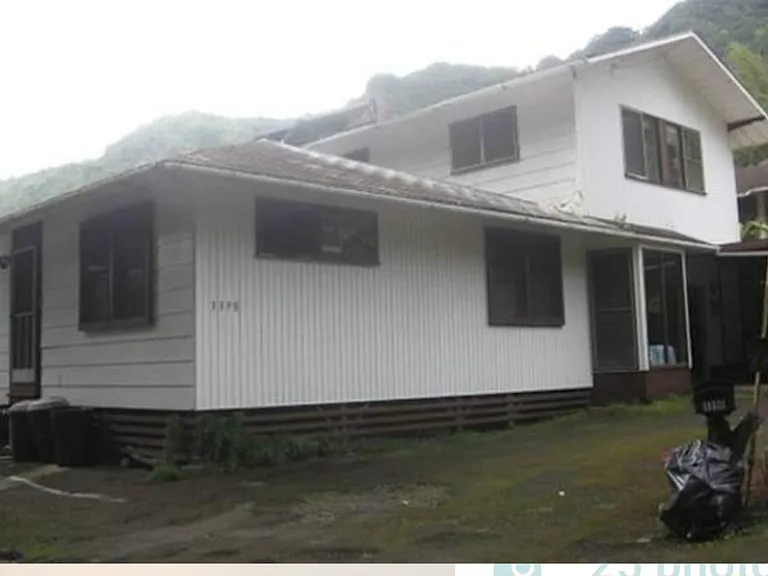 3398 Kalihi St #1 — Photo 14