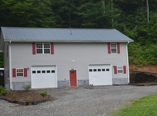 813 Scronce Creek Rd, Burnsville, NC 28714