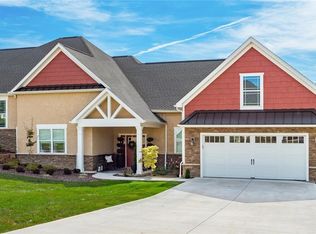 1420 Stonington Pl, Zanesville, OH 43701