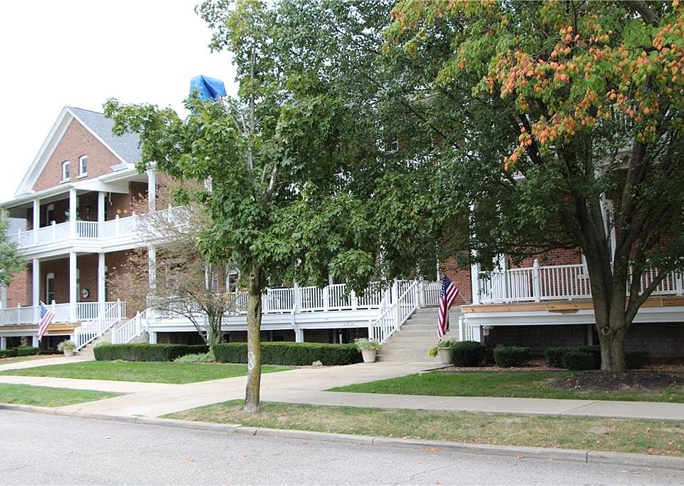 1st image of 5757 Lawton Loop Dr E #7