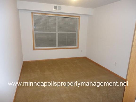 4th image of 2496 County Road C2 W APT 108
