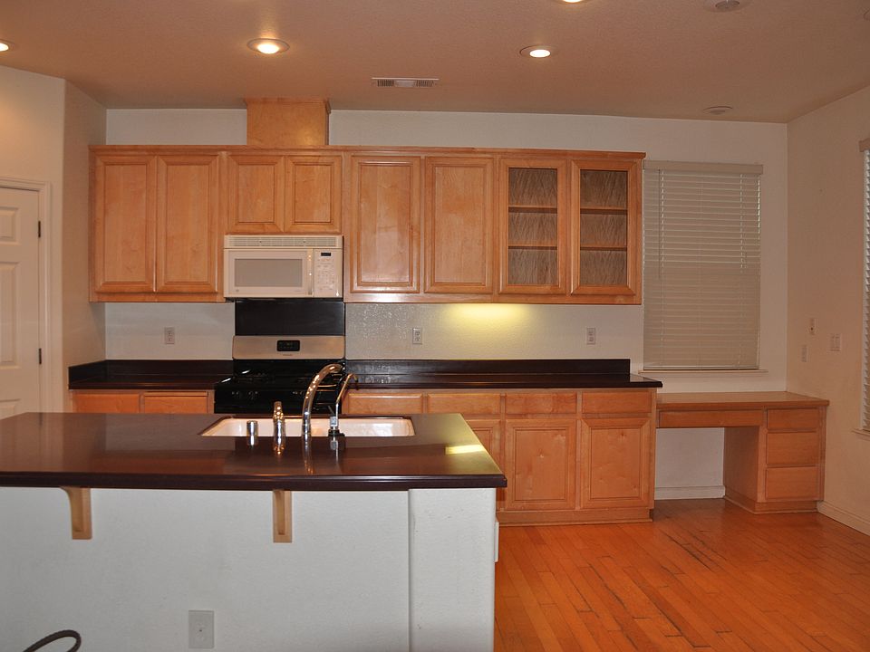 1st image of 535 Dody Dr