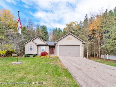 7590 Oakview Dr, Owosso, MI, 48867