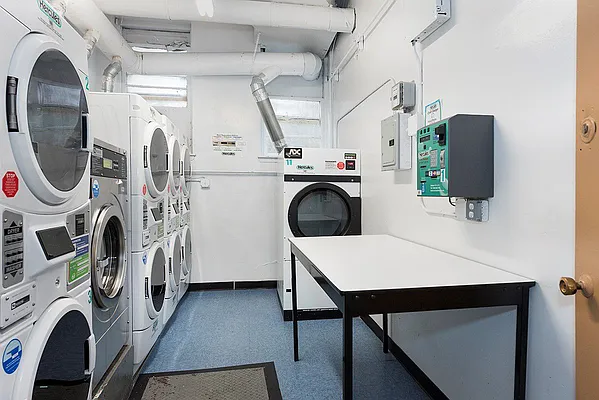 Sold by Bold New York | media 16