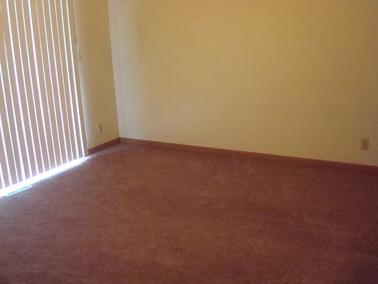 426-432 S Enterprise St — Photo 6