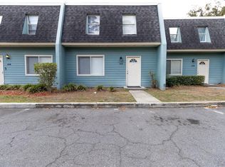 501 SW 75th St APT A11, Gainesville, FL 32607