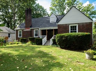 5262 Woodside Dr, Indianapolis, IN 46228