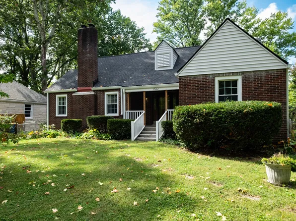 5262 Woodside Dr, Indianapolis, IN 46228