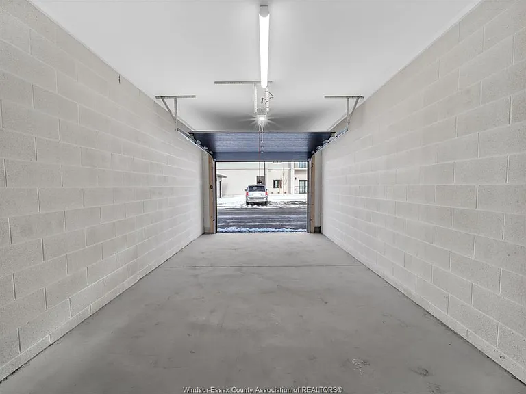 3817 Howard Ave #411 — Photo 37