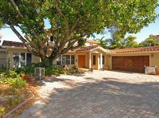 2217 Middle River Dr, Fort Lauderdale, FL 33305