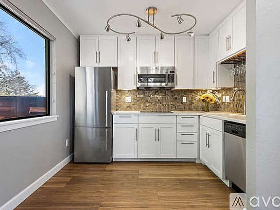 Convection microwave, induction stove top, dishwasher