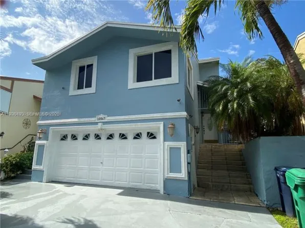 10067 SW 218th St, Cutler Bay, FL 33190